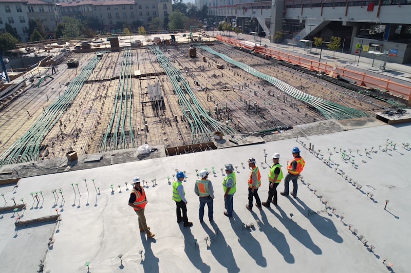 Construtora, Incorporadora e Empreiteira: entenda o papel de cada uma